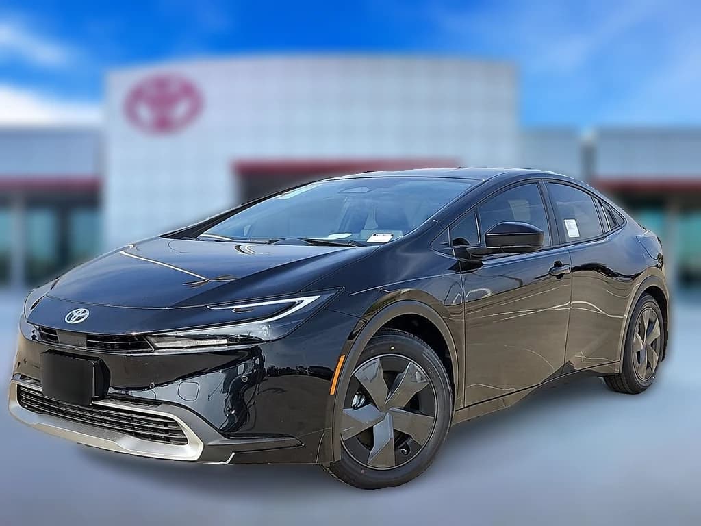 Toyota Prius Plug-In Hybrid SE (Natl) 2026 — side view