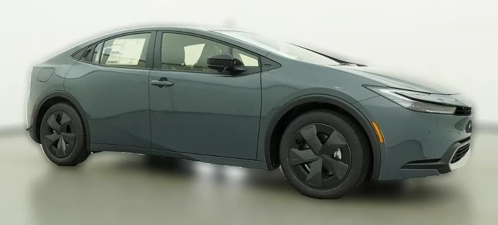 Toyota Prius Plug-In Hybrid SE (Natl) 2026 — side view