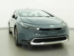 Toyota Prius Plug-In Hybrid SE (Natl) 2026 — side view
