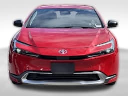 Toyota Prius Plug-In Hybrid SE (Natl) 2026 — side view