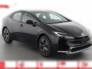Toyota Prius Plug-In Hybrid SE (Natl)