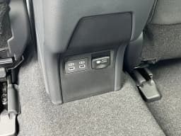 Toyota Prius Plug-In Hybrid SE (Natl) 2027 — side view
