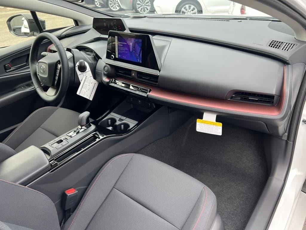 Toyota Prius Plug-In Hybrid SE (Natl) 2027 — side view