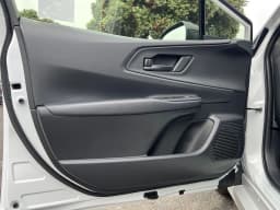 Toyota Prius Plug-In Hybrid SE (Natl) 2027 — side view