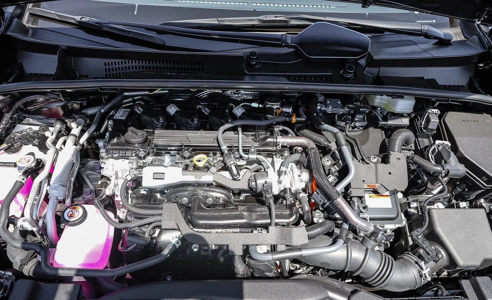 Toyota Prius Plug-In Hybrid SE (Natl) 2027 — side view