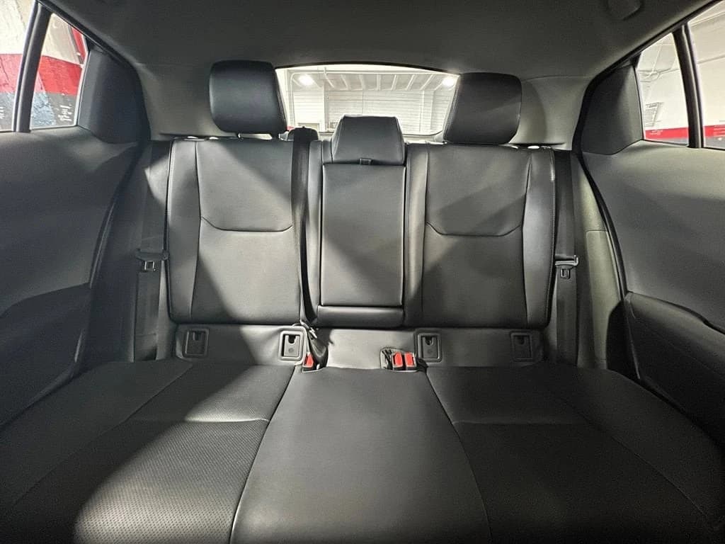 Toyota Prius Limited AWD (Natl) 2027 — side view