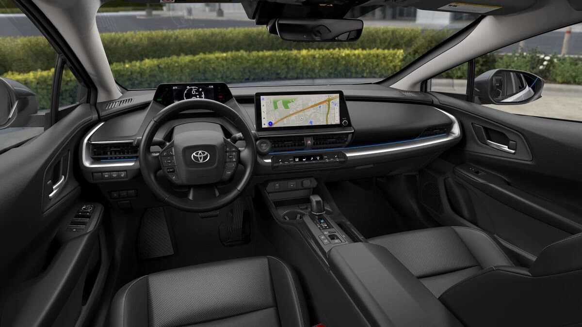 Toyota Prius XLE AWD (Natl) 2027 — side view
