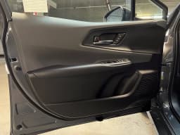 Toyota Prius Limited AWD (Natl) 2027 — side view