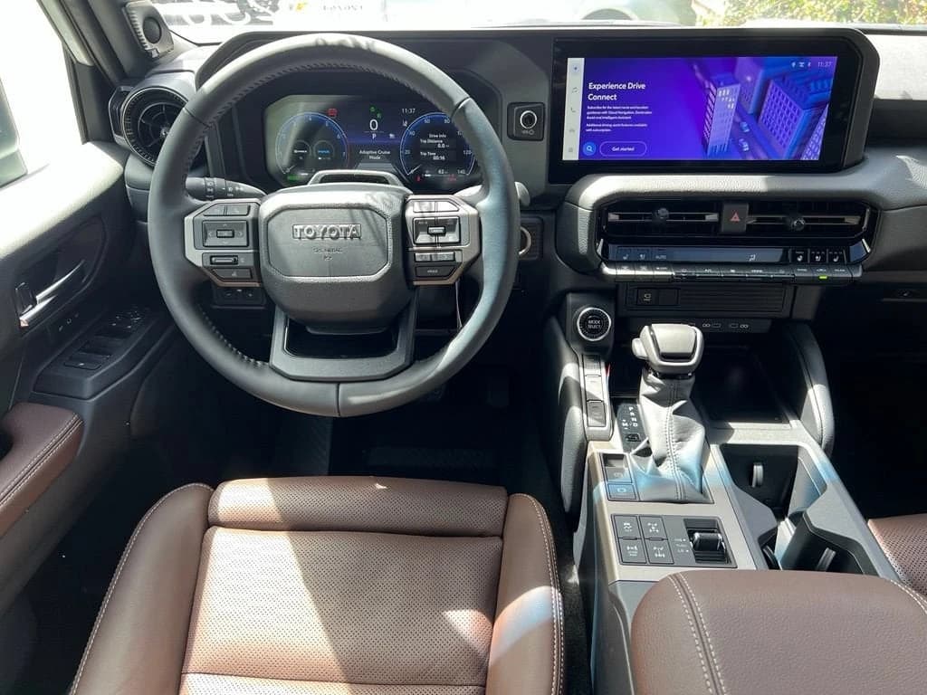 Toyota Land Cruiser Base 4WD (Natl) 2027 — side view