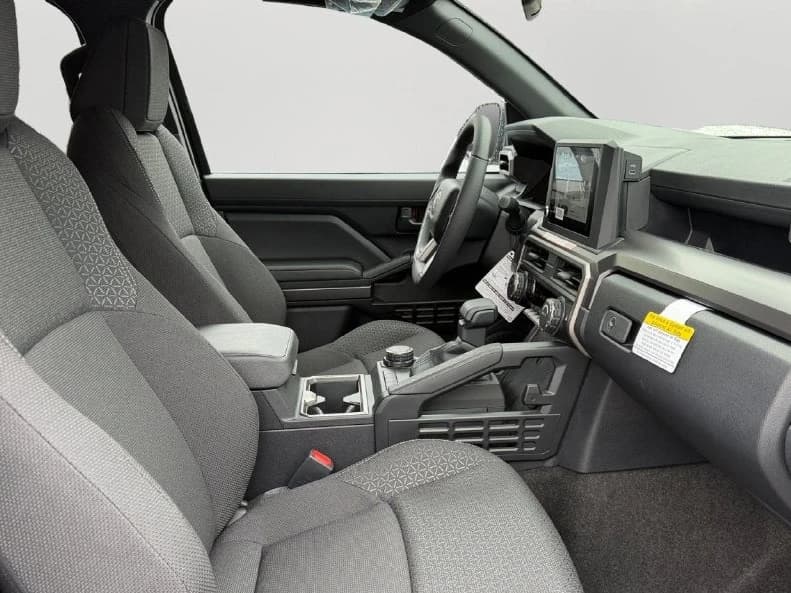 Toyota 4Runner SR5 4WD (Natl) 2026 — side view