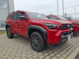 Toyota 4Runner SR5 4WD (Natl) 2026 — side view