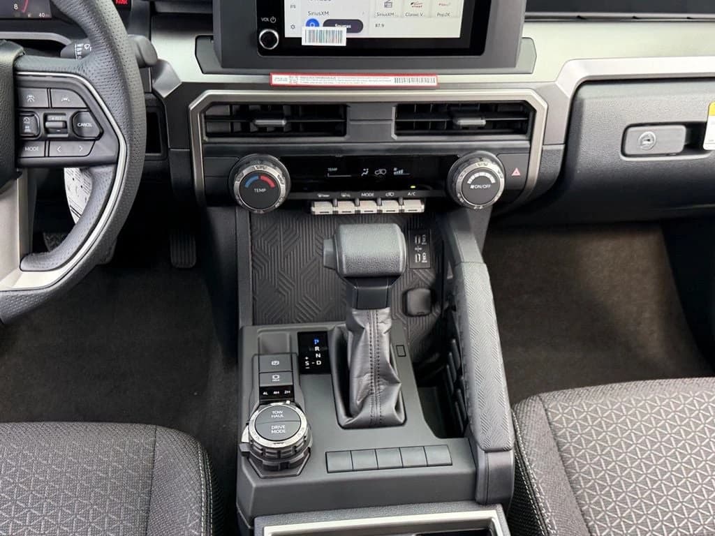 Toyota 4Runner SR5 4WD (Natl) 2026 — side view