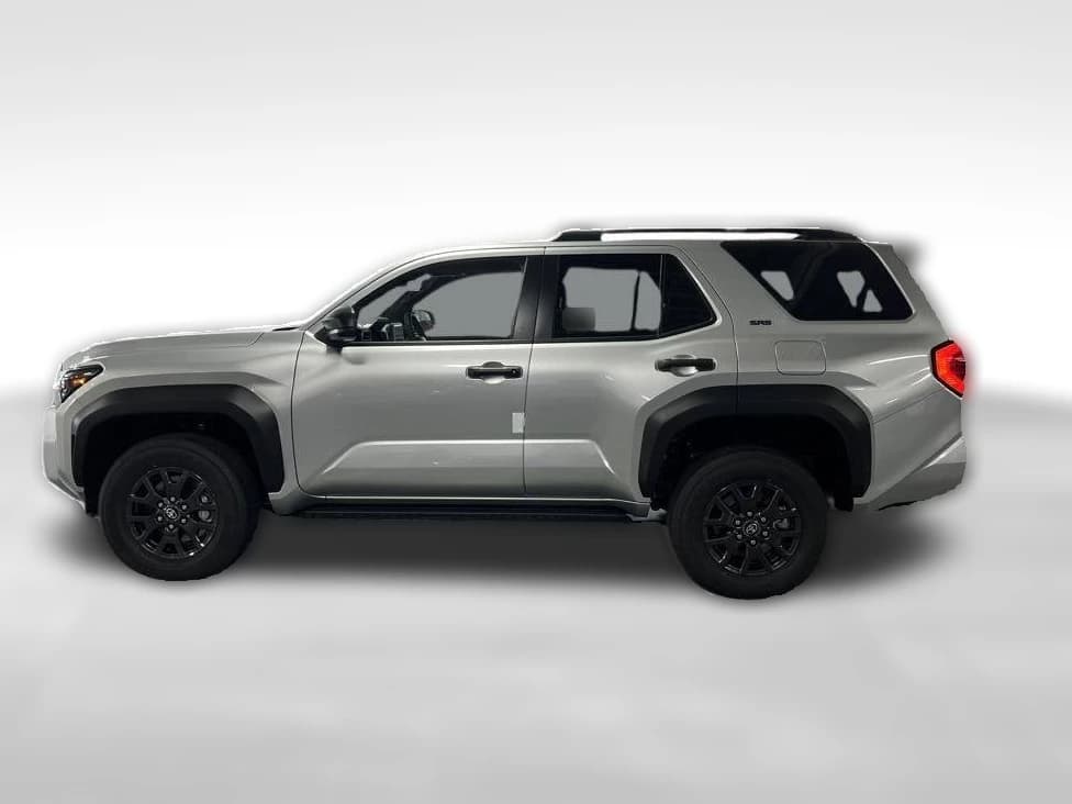 Toyota 4Runner SR5 4WD (Natl) 2026 — side view