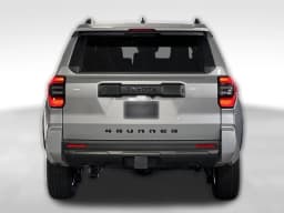 Toyota 4Runner SR5 4WD (Natl) 2026 — side view