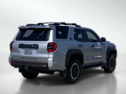 Toyota 4Runner TRD Off Road Premium 4WD (SE) 2026 — side view