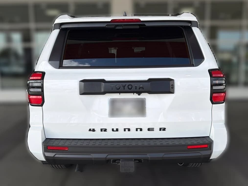 Toyota 4Runner SR5 4WD (Natl) 2026 — side view