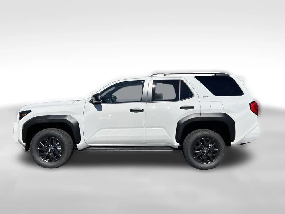 Toyota 4Runner SR5 4WD (Natl) 2026 — side view