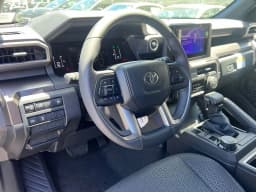 Toyota 4Runner SR5 4WD (Natl) 2026 — side view