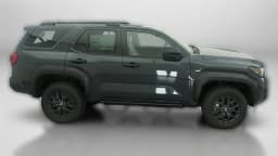 Toyota 4Runner SR5 4WD (GS) 2026 — side view