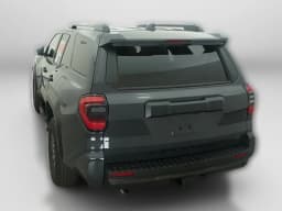 Toyota 4Runner SR5 4WD (GS) 2026 — side view