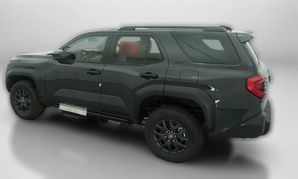 Toyota 4Runner SR5 4WD (GS) 2026 — side view