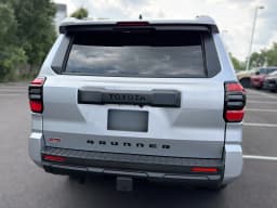 Toyota 4Runner SR5 4WD (Natl) 2026 — side view