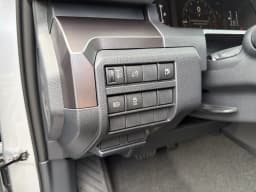 Toyota 4Runner SR5 4WD (Natl) 2026 — side view