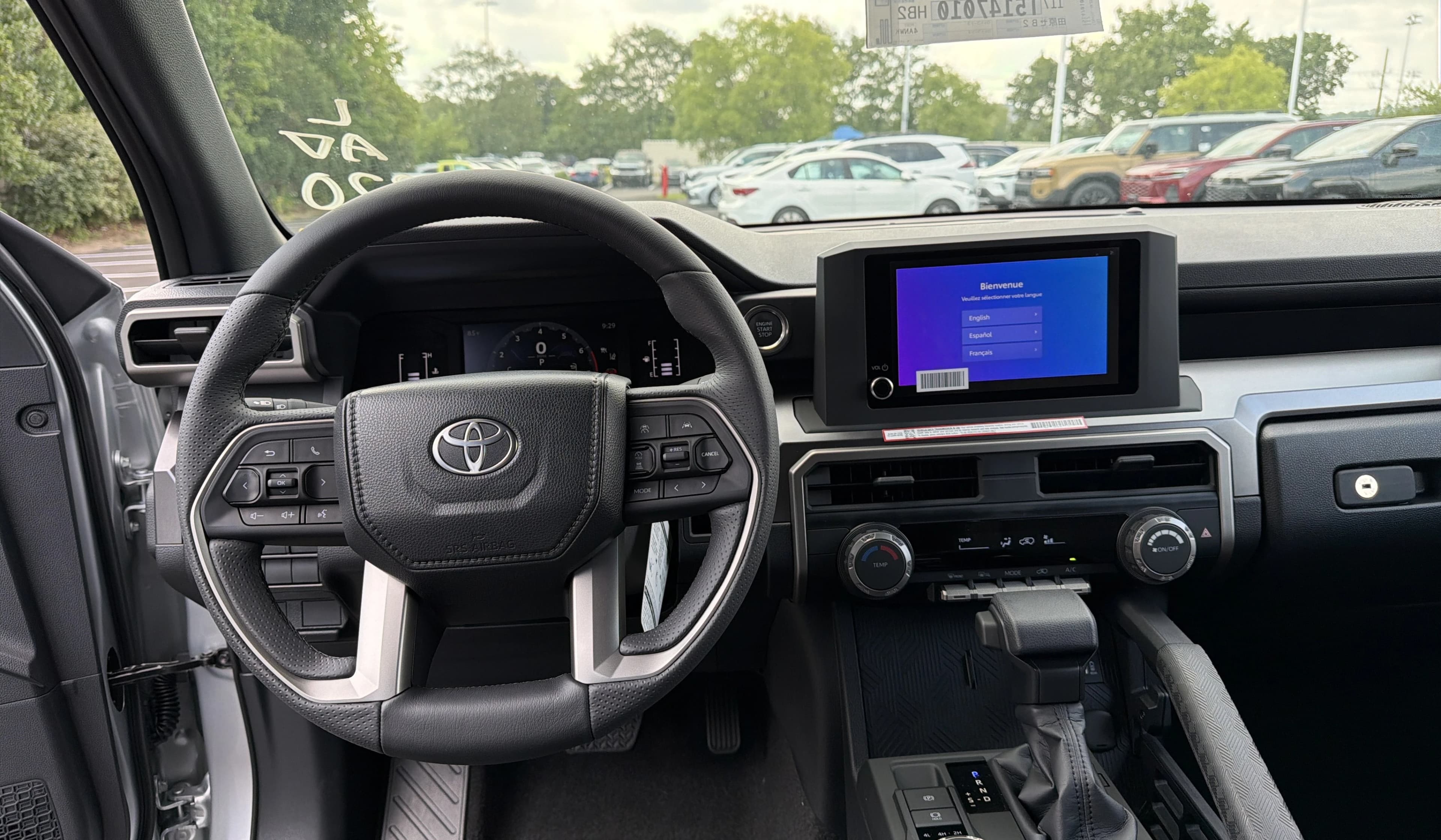 Toyota 4Runner SR5 4WD (Natl) 2026 — side view