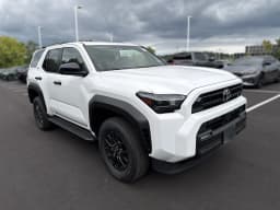 Toyota 4Runner SR5 4WD (Natl) 2026 — side view