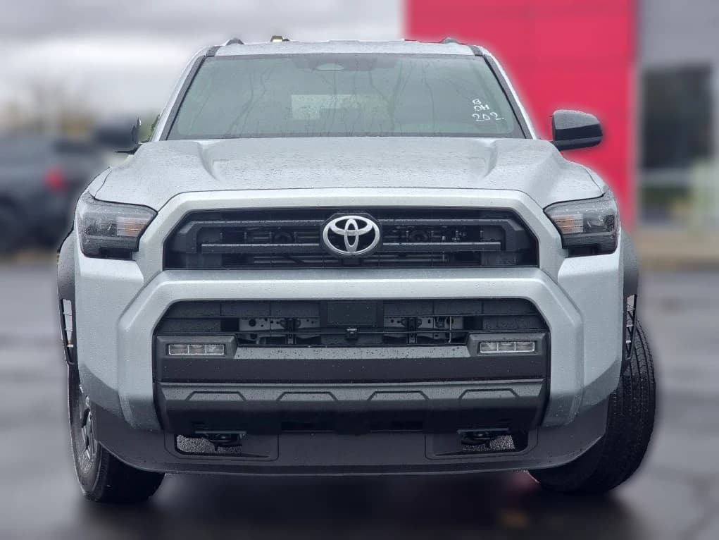 Toyota 4Runner SR5 4WD (Natl) 2026 — side view