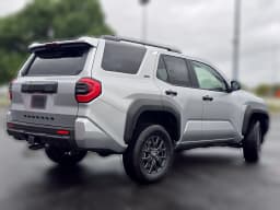 Toyota 4Runner SR5 4WD (Natl) 2026 — side view