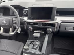 Toyota 4Runner SR5 4WD (Natl) 2026 — side view