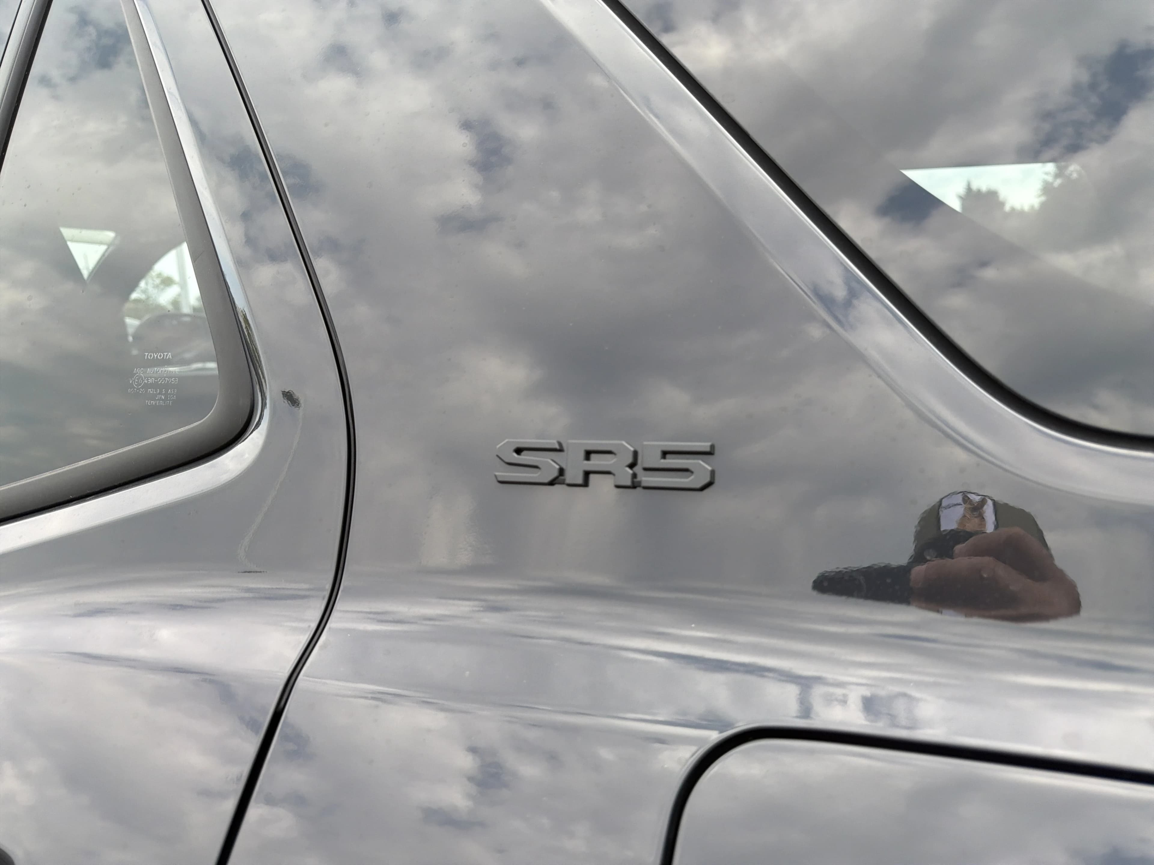 Toyota 4Runner SR5 4WD (Natl) 2026 — side view