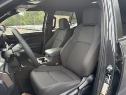 Toyota 4Runner SR5 4WD (Natl) 2026 — side view