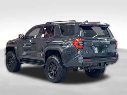Toyota 4Runner TRD Off Road Premium 4WD (Natl) 2026 — side view