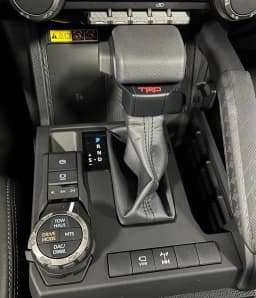 Toyota 4Runner TRD Off Road Premium 4WD (Natl) 2026 — side view