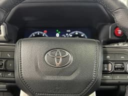 Toyota 4Runner TRD Off Road Premium 4WD (Natl) 2026 — side view