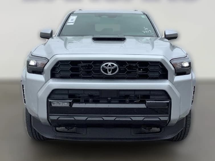 Toyota 4Runner SR5 4WD (Natl) 2026 — side view
