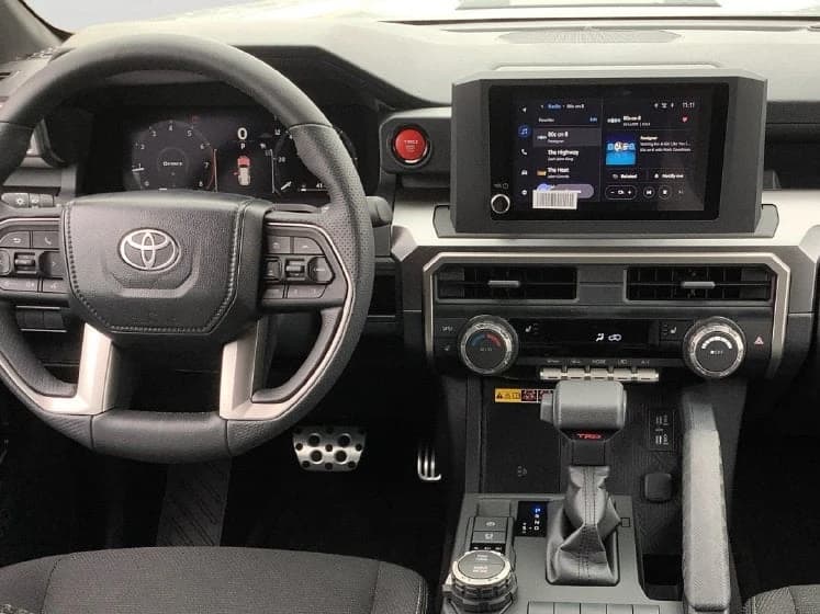 Toyota 4Runner SR5 4WD (Natl) 2026 — side view