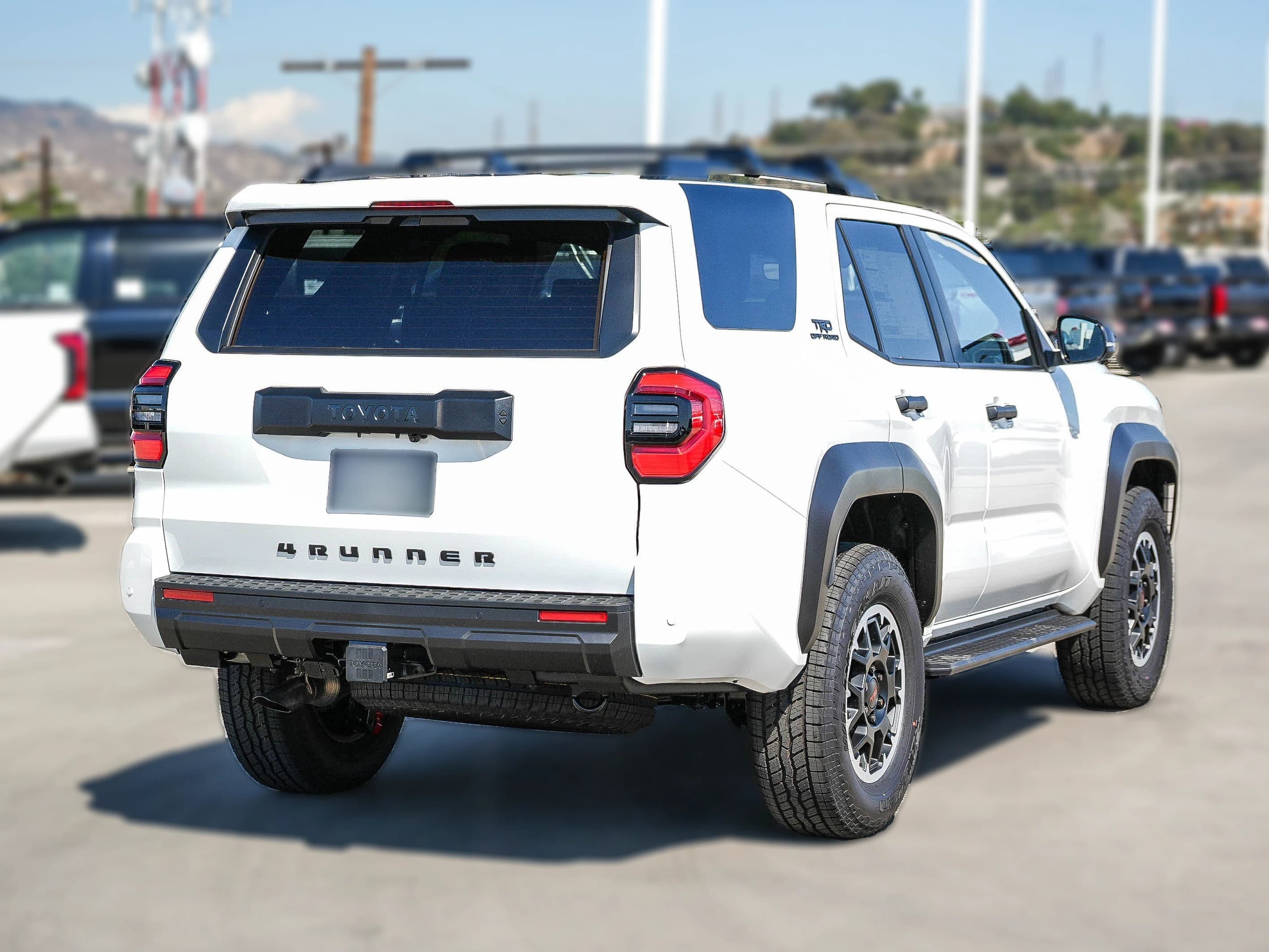 Toyota 4Runner TRD Off Road Premium 4WD (Natl) 2026 — side view