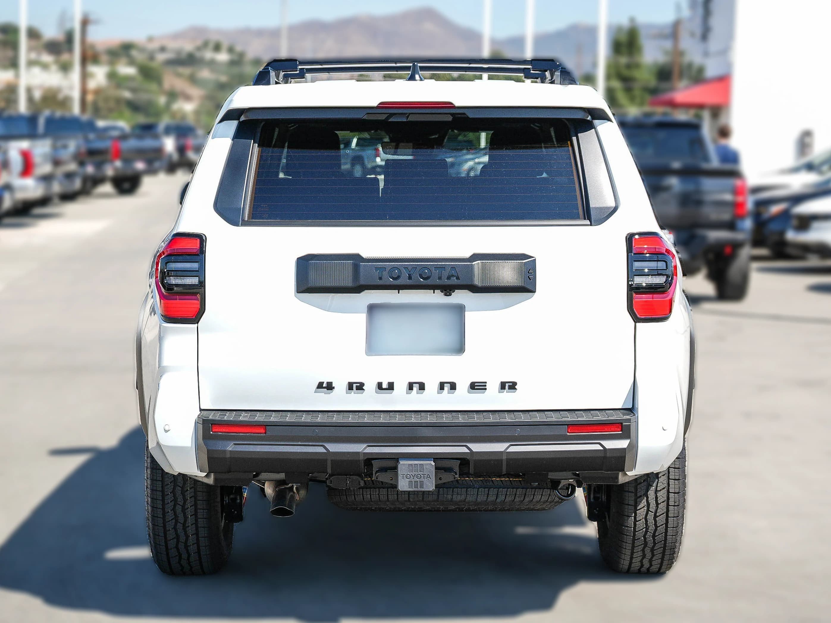 Toyota 4Runner TRD Off Road Premium 4WD (Natl) 2026 — side view