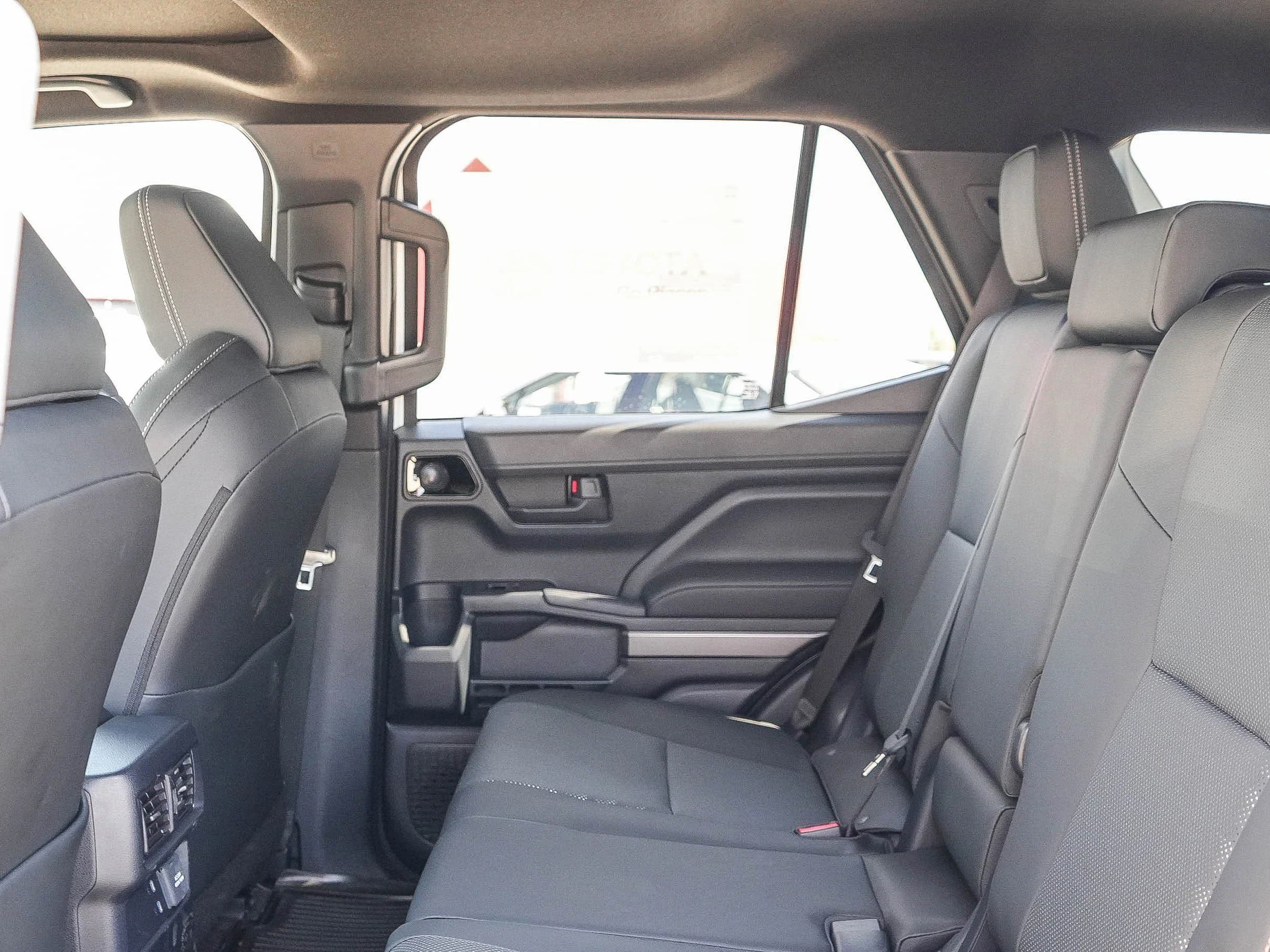 Toyota 4Runner TRD Off Road Premium 4WD (Natl) 2026 — side view