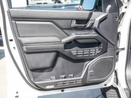 Toyota 4Runner TRD Off Road Premium 4WD (Natl) 2026 — side view