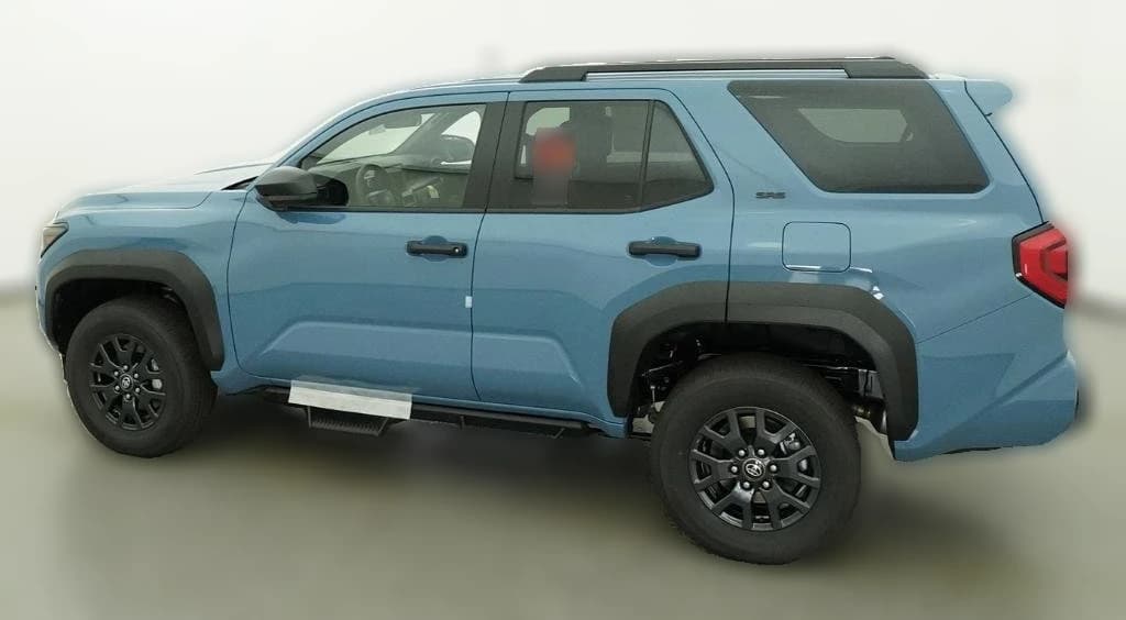 Toyota 4Runner SR5 4WD (Natl) 2026 — side view