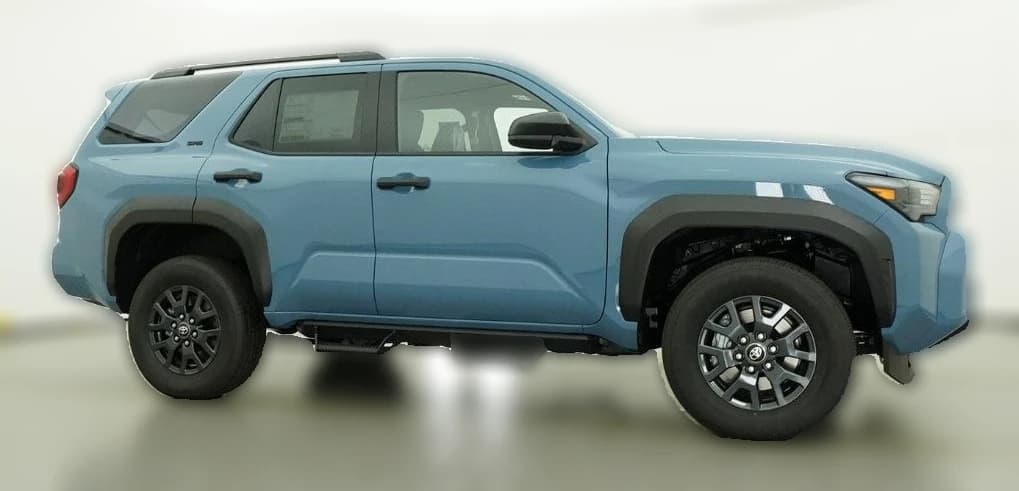 Toyota 4Runner SR5 4WD (Natl) 2026 — side view