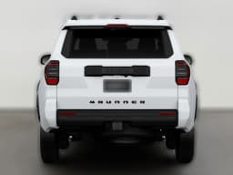 Toyota 4Runner SR5 4WD (Natl) 2026 — side view