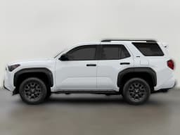 Toyota 4Runner SR5 4WD (Natl) 2026 — side view
