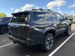 Toyota 4Runner TRD Sport Premium 4WD (SE) 2026 — side view
