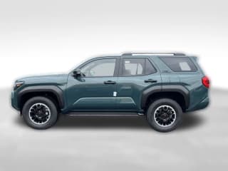 Toyota 4Runner TRD Off Road Premium 4WD (Natl)