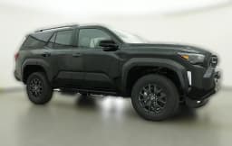 Toyota 4Runner SR5 4WD (GS) 2026 — side view